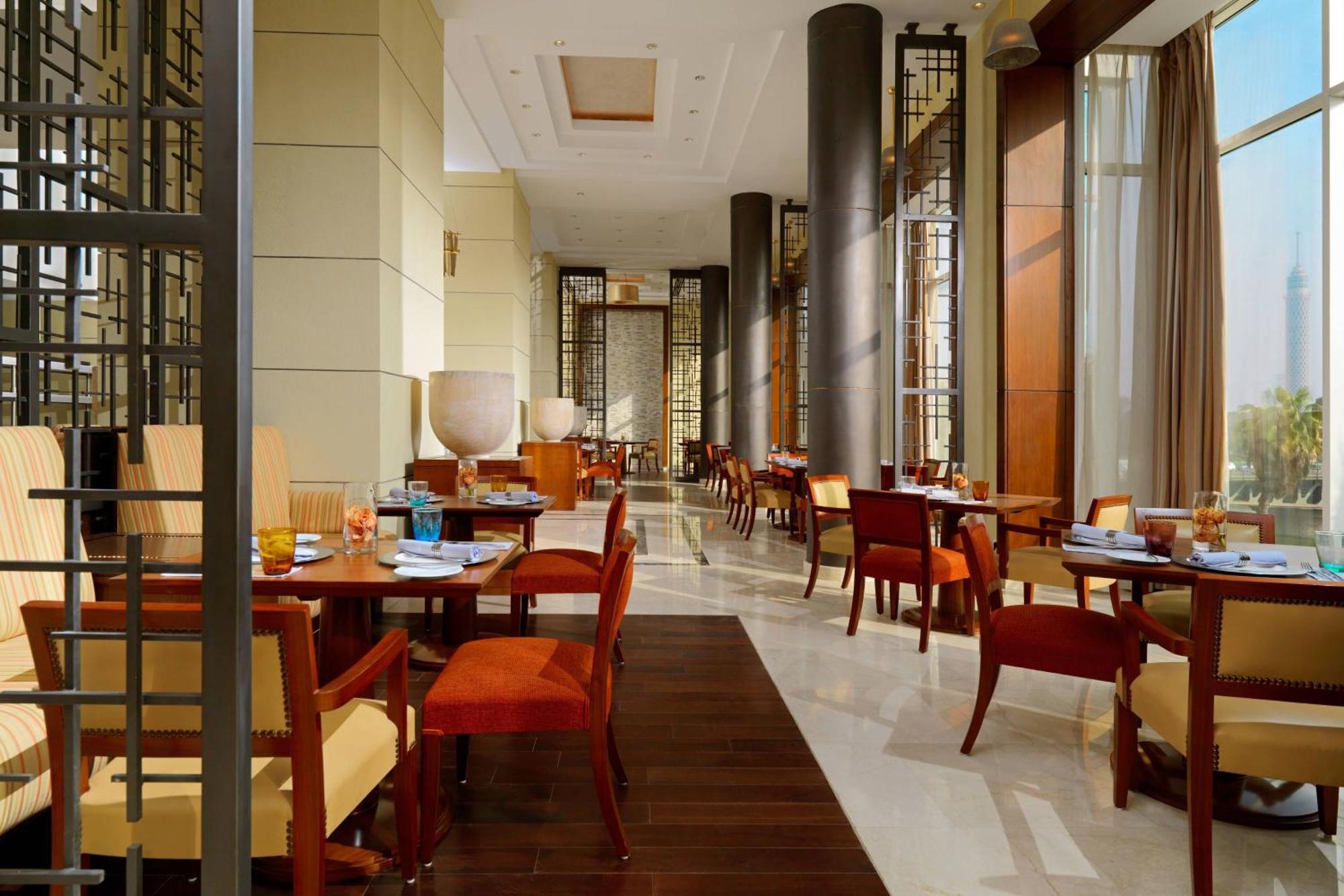 开罗喜来登酒店及赌场 Giza 外观 照片 The restaurant